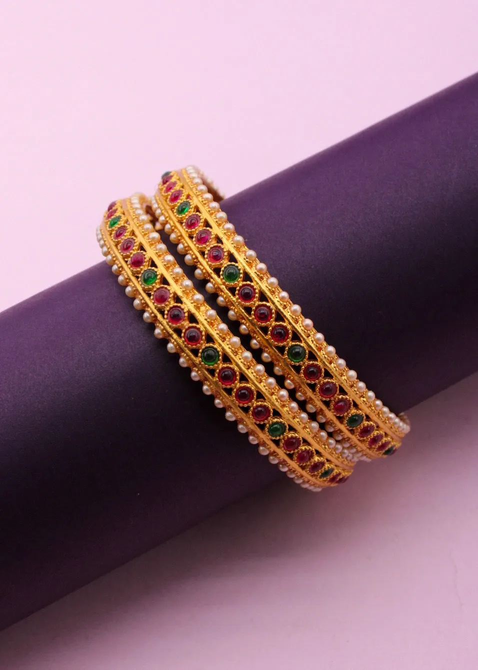 ATTRACTIVE MATTE BANGLES