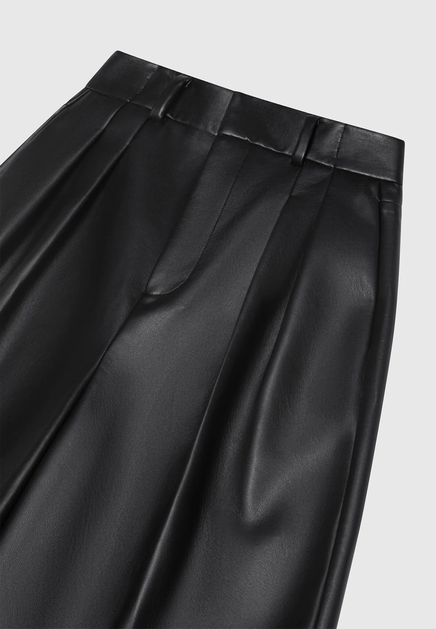 Leather Tailored City Shorts - Black