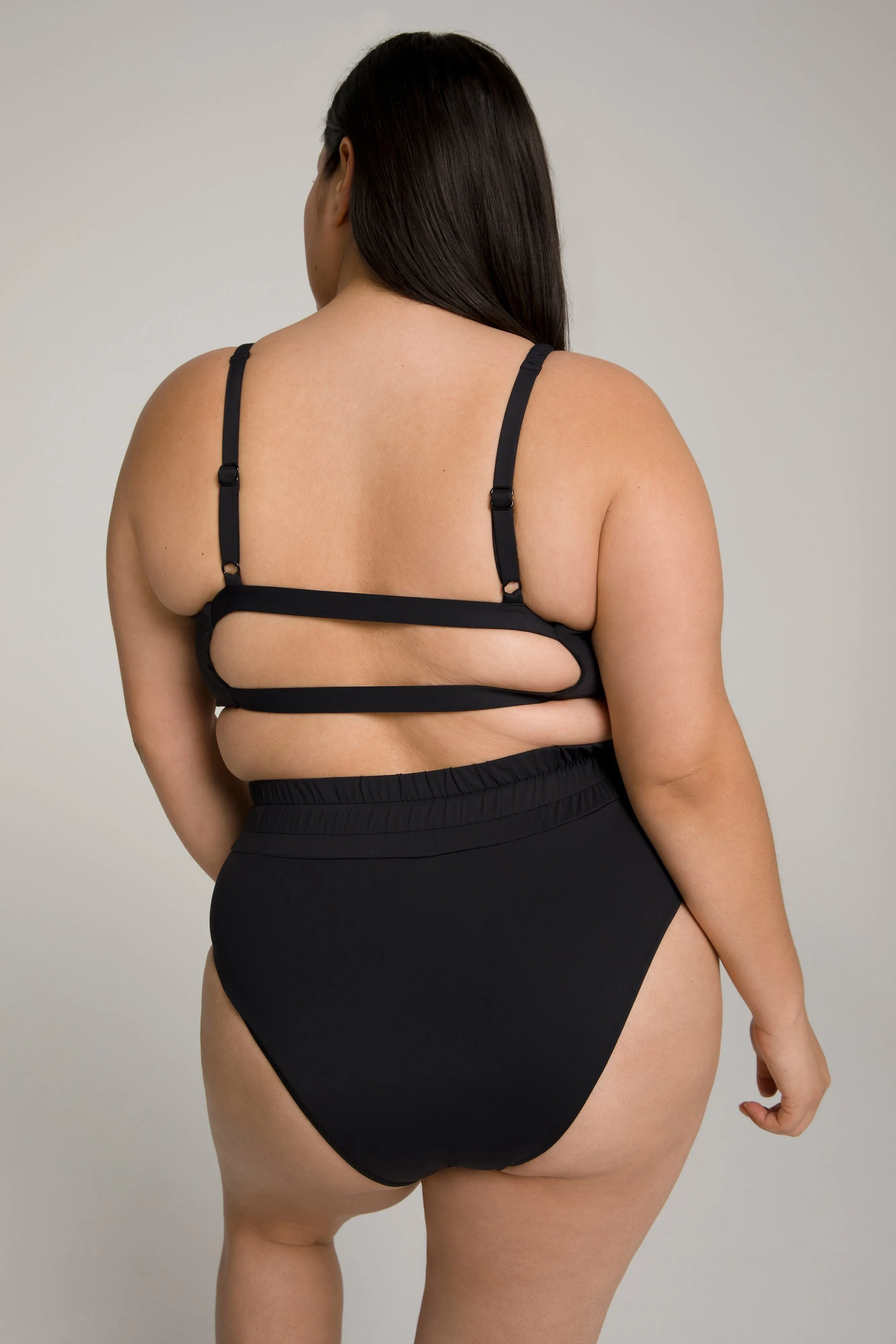 SHAPELIFTER TANK BRA | BLACK001